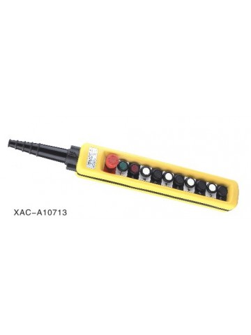 XAC-A10713 pushbutton switch